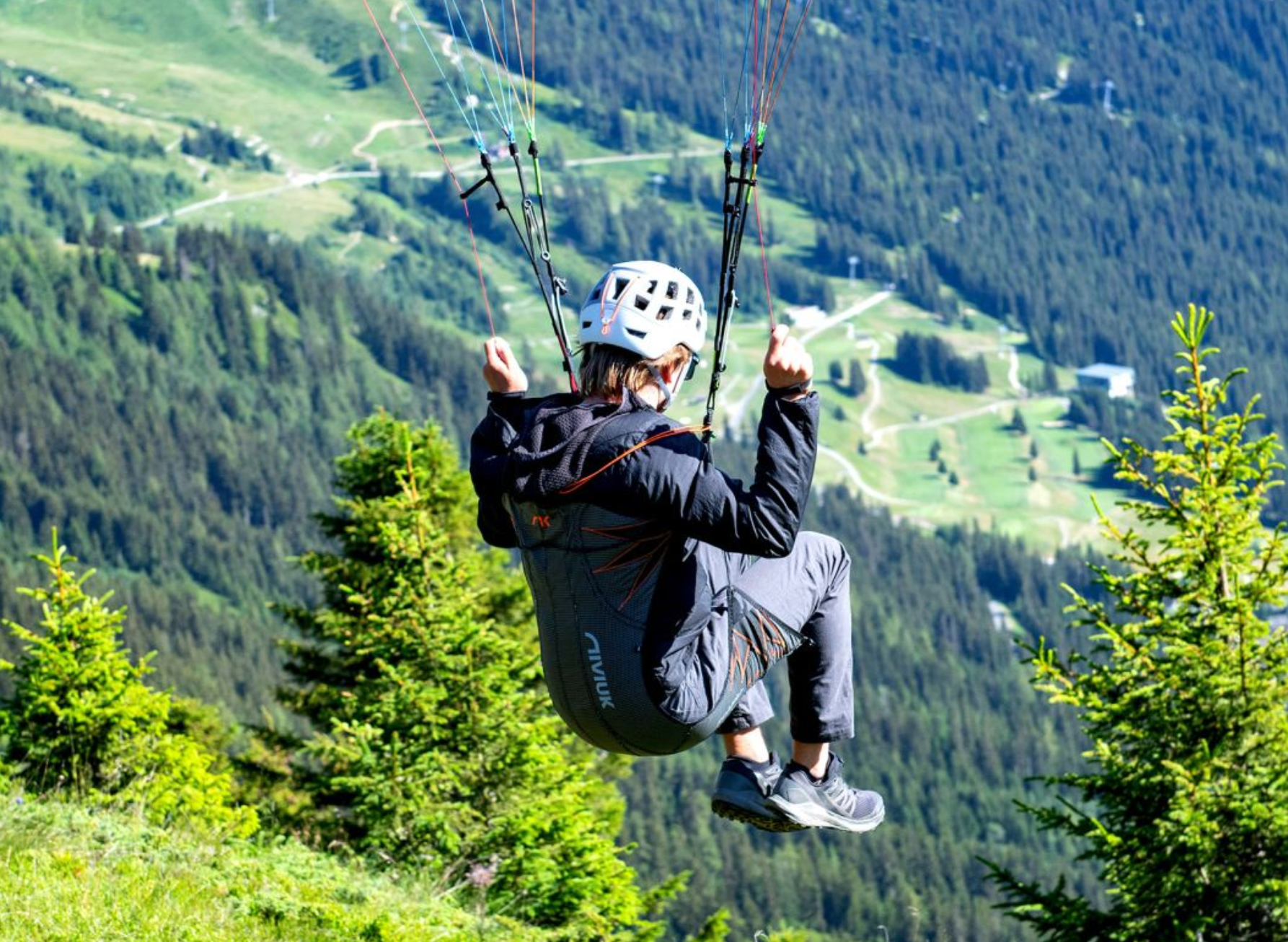 How much will paragliding cost?